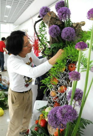 果蔬插花展 图1.jpg