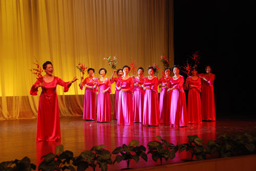 上海市插花花艺协会2010年年会 图2.jpg