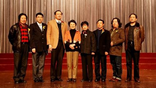2012省市际插花花艺协会工作交流会在沪举行 图5.jpg